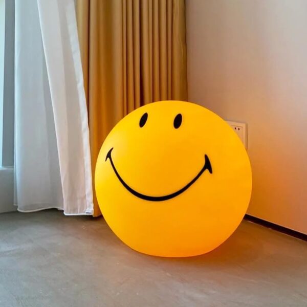 NEW Happy Face Simple Glowy Smile Led Fun Night Light  25cm 🙂💡 - Image 4